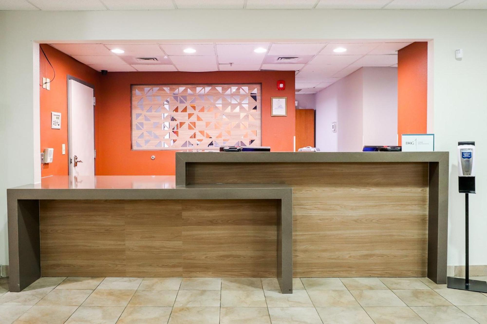 Candlewood Suites Richmond Airport By Ihg Sandston Exterior foto